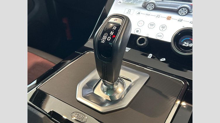 2019 認定中古車 Land Rover Range Rover Evoque Yulong White P250　AWD R-Dynamic HSE