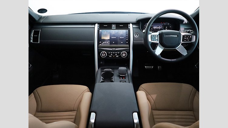 2025 Approved Land Rover Discovery Eiger Grey AWD D350 Dynamic HSE