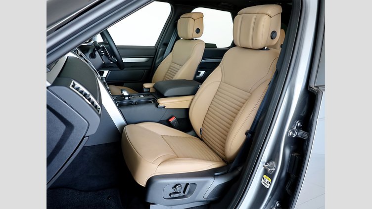 2025 Approved Land Rover Discovery Eiger Grey AWD D350 Dynamic HSE