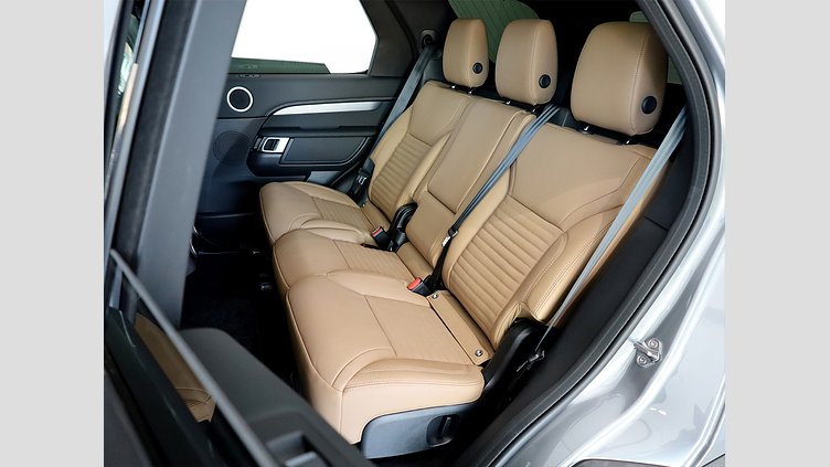 2025 Approved Land Rover Discovery Eiger Grey AWD D350 Dynamic HSE