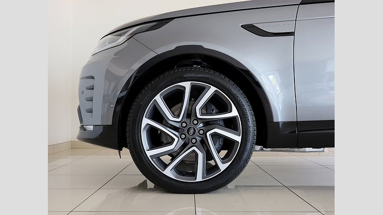 2025 Approved Land Rover Discovery Eiger Grey AWD D350 Dynamic HSE