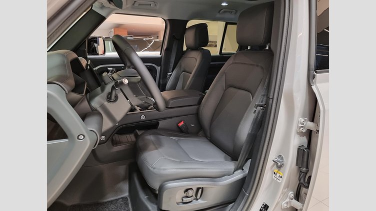 2025 Nova vozila Land Rover Defender 110 Borasco Grey D350 AWD AUTOMATIC MHEV X-DYNAMIC HSE 