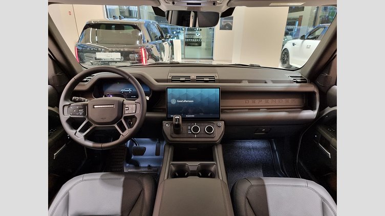 2025 Nova vozila Land Rover Defender 110 Borasco Grey D350 AWD AUTOMATIC MHEV X-DYNAMIC HSE 