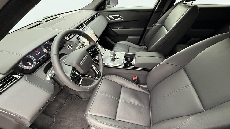 2025 Approved Land Rover Range Rover Velar Ostuni Pearl White L560 2.0D AJ21-D4M AWD 5DR SWB 26MY Dynamic SE D204