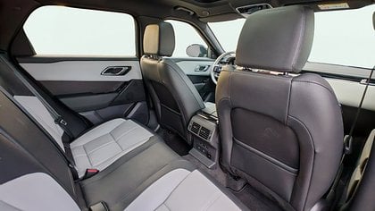 Range Rover Velar 11