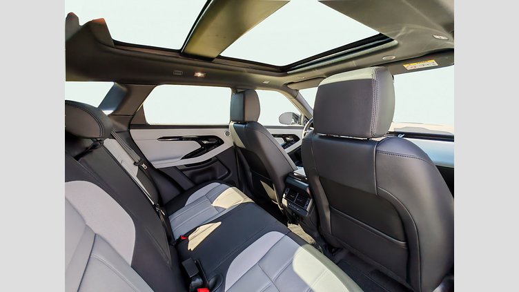 2025 Approved Land Rover Range Rover Evoque Ostuni Pearl White L551 2.0 AJ21-D4M AWD 5DR SWB 204LE 26MY Dynamic SE D204