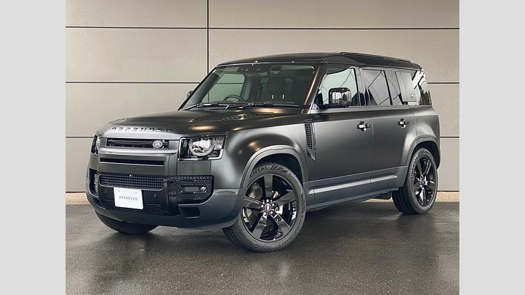 2024 認定中古車 Land Rover Defender 110 Santorini Black オートマチック イースナーダークエディション