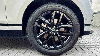 Range Rover Velar 8