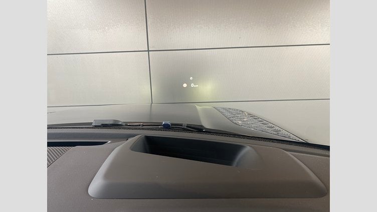 2024 認定中古車 Land Rover Defender 110 Santorini Black オートマチック イースナーダークエディション