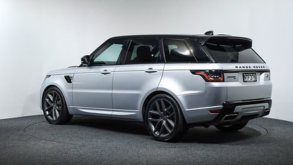 Range Rover Sport 4