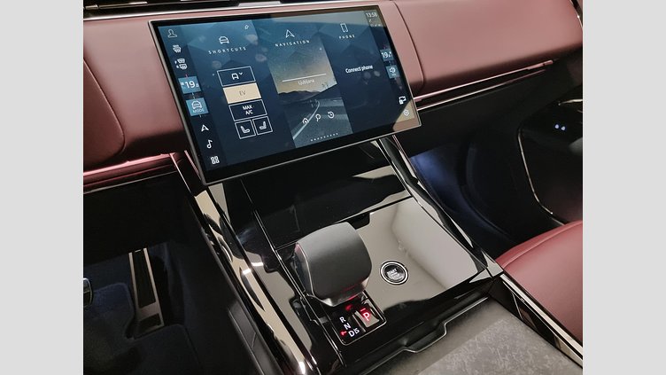 2025 Rabljena vozila Land Rover Range Rover Sport Eiger Grey P460e AWD AUTOMATIC MHEV DYNAMIC HSE 