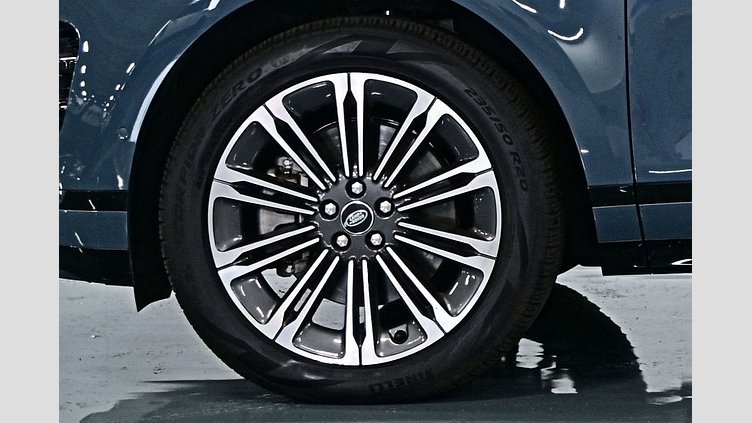 2024 認定中古車 Land Rover Range Rover Evoque トライベッカブルー P250（ガソリン） スタンダードホイールベース DYNAMIC HSE