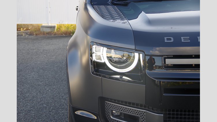 2024 認定中古車 Land Rover Defender 110 Carpathian Grey AWD 5.0P V8 Carpathian Edition