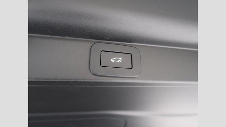 2023 認定中古車 Land Rover Range Rover Hakuba Silver ディーゼルターボ オートバイオグラフィー Ｄ３００ スタンダードホイールベース