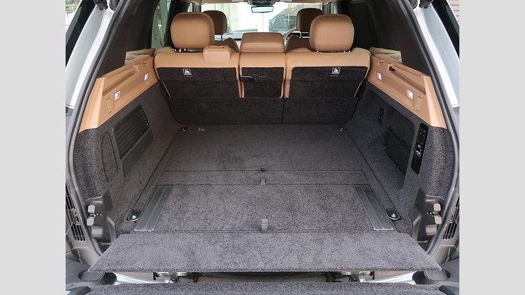 2023 認定中古車 Land Rover Range Rover Hakuba Silver ディーゼルターボ オートバイオグラフィー Ｄ３００ スタンダードホイールベース