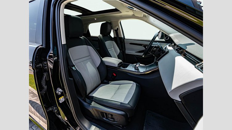 2024 Approved Land Rover Range Rover Evoque Santorini Black L551 2.0 AJ21-D4M AWD 5DR SWB 204LE Auto, Hungary, JF551/551ED, 24MY Dynamic SE D204