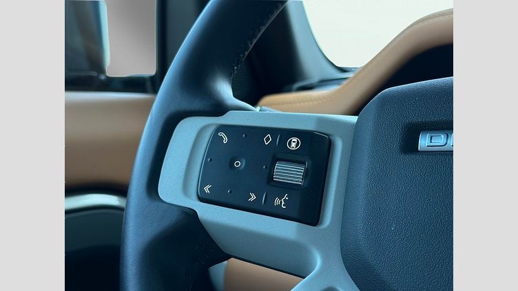 2024 APPROVED Land Rover Defender 110 Silicon Silver D250 AWD AUTOMATIC MHEV X-DYNAMIC HSE