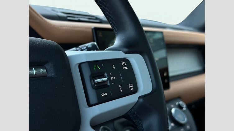 2024 APPROVED Land Rover Defender 110 Silicon Silver D250 AWD AUTOMATIC MHEV X-DYNAMIC HSE