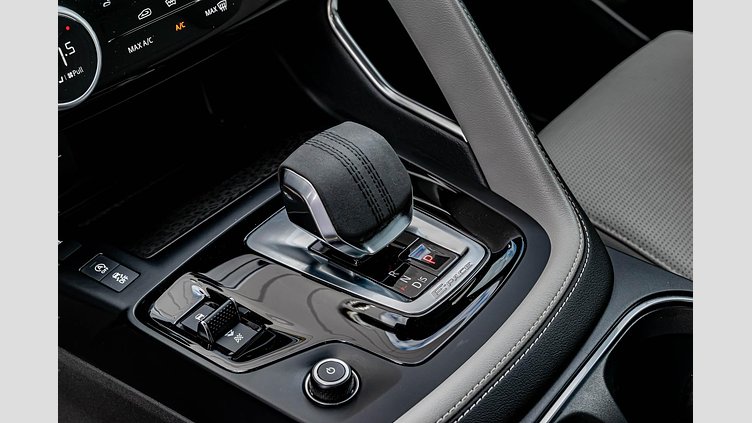 2024 Approved Jaguar E-Pace Carpathian Grey X540 2.0D AJ21-D4M AWD 5DR SWB 204LE Auto HP540/356EP 24.5MY R-Dynamic SE D204