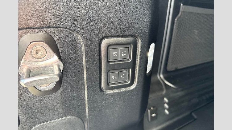 2025 Approved Land Rover Defender 110 Santorini Black Diesel Mild Hybrid D250 Hard Top X-Dynamic SE