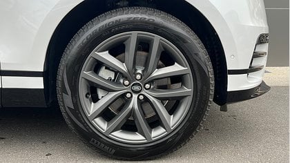 Range Rover Velar 8