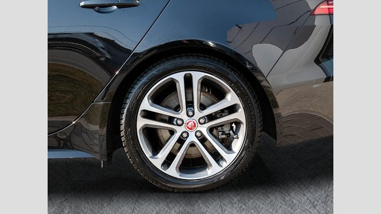 2022 Approved Jaguar XE Santorini Black X760 2.0 AJ20 P4M RWD 4DR SWB 250LE Auto HF760/352BY 22MY R-Dynamic SE P250