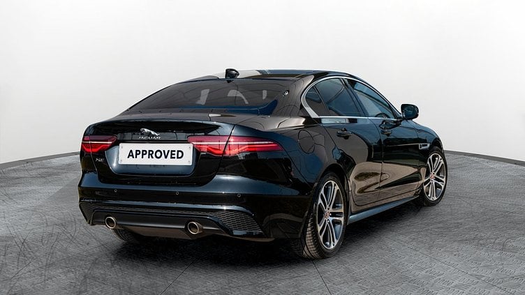 2022 Approved Jaguar XE Santorini Black X760 2.0 AJ20 P4M RWD 4DR SWB 250LE Auto HF760/352BY 22MY R-Dynamic SE P250