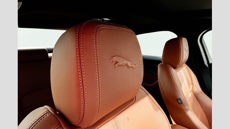 2022 Approved Jaguar XE Santorini Black X760 2.0 AJ20 P4M RWD 4DR SWB 250LE Auto HF760/352BY 22MY R-Dynamic SE P250