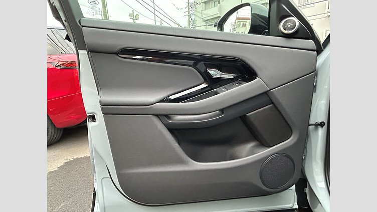 2024 認定中古車 Land Rover Range Rover Evoque Arroios Grey 2.0L P200 DynamicSE