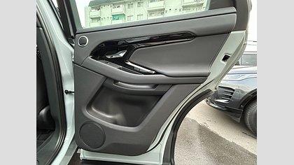 Range Rover Evoque 34