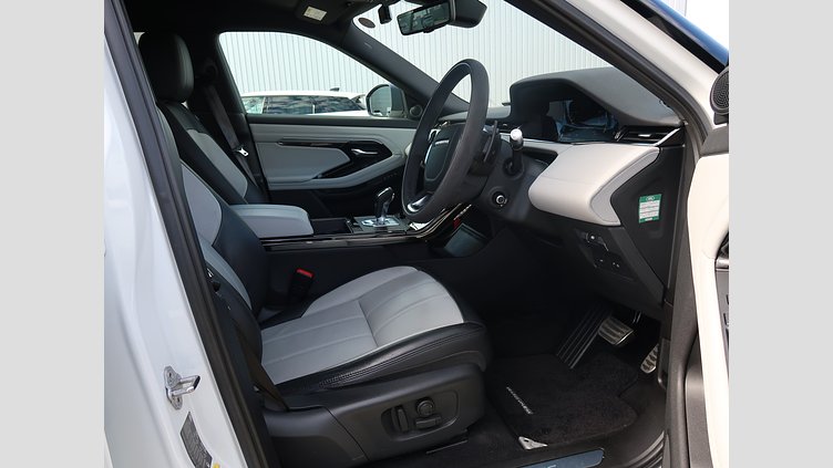 2019 認定中古車 Land Rover Range Rover Evoque Fuji White P R-Dynamic　SE
