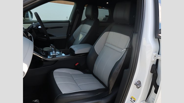 2019 認定中古車 Land Rover Range Rover Evoque Fuji White P R-Dynamic　SE