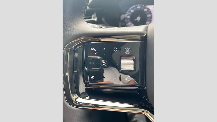 2025 Approved Land Rover Range Rover Velar Hakuba Silver TRANSVERSE INLINE 6, DOHC, 4 VALVES PER CYLINDER  RANGE ROVER VELAR AWD 3.0D 221