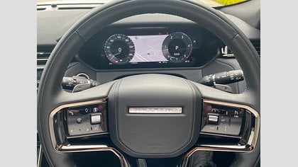 Range Rover Velar 17