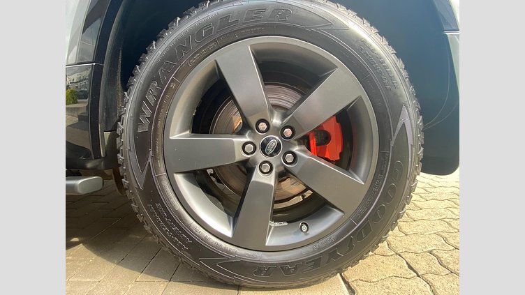 2023 Approved Land Rover Defender 110 Eiger Grey ALL WHEEL DRIVE Land Rover Defender 110 D300 X