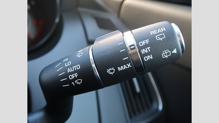 2019 認定中古車 Jaguar E-Pace Fuji White D センサリー・パーフォーマンス・エディション