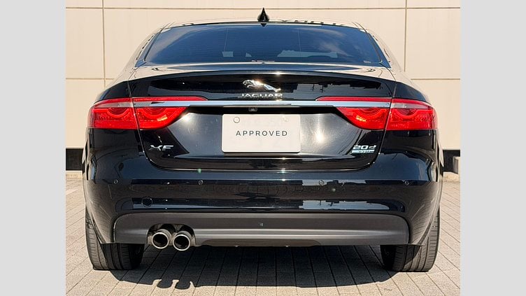 2019 認定中古車 Jaguar XF Narvik Black D ピュア