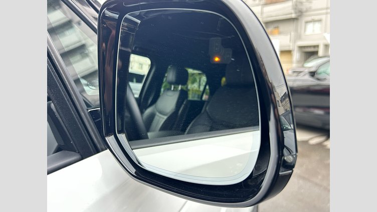 2024 認定中古車 Land Rover Range Rover Sport Fuji White D300 DynamicSE