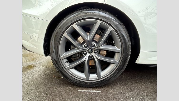 2024 認定中古車 Land Rover Range Rover Sport Fuji White D300 DynamicSE