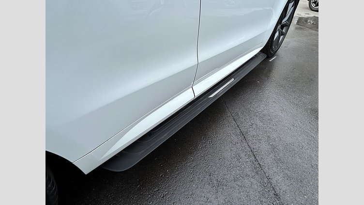 2024 認定中古車 Land Rover Range Rover Sport Fuji White D300 DynamicSE