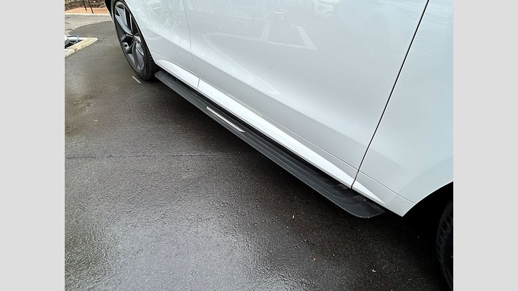 2024 認定中古車 Land Rover Range Rover Sport Fuji White D300 DynamicSE