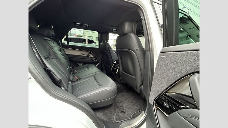 2024 認定中古車 Land Rover Range Rover Sport Fuji White D300 DynamicSE