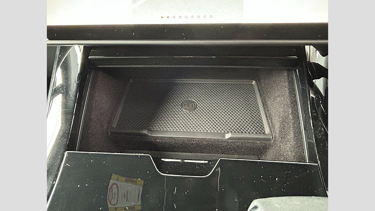 2024 認定中古車 Land Rover Range Rover Sport Fuji White D300 DynamicSE