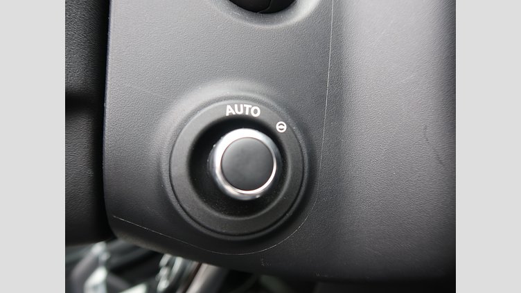 2023 認定中古車 Land Rover Range Rover Evoque Fuji White P SE