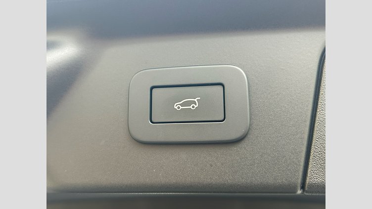 2023 認定中古車 Land Rover Range Rover Velar Santorini Black P250 DynamicS