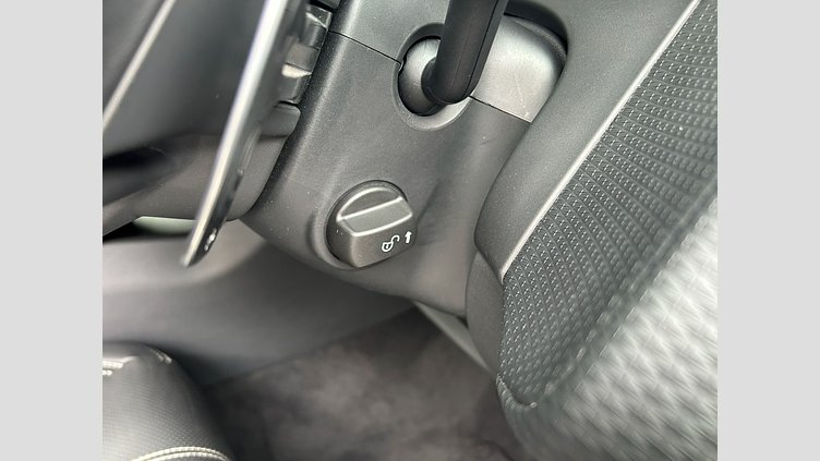 2023 認定中古車 Land Rover Range Rover Velar Santorini Black P250 DynamicS