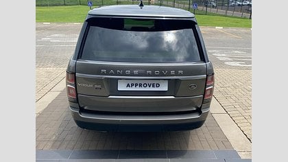 Range Rover 12