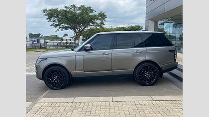 Range Rover 15