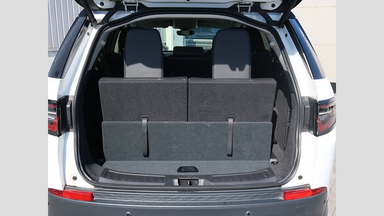 2023 認定中古車 Land Rover Discovery Sport Fuji White d200 SE