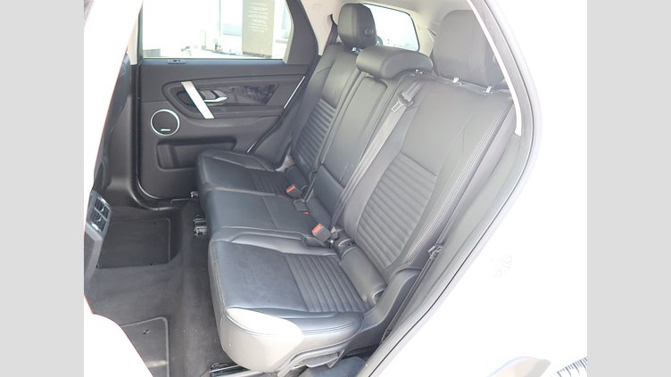 2023 認定中古車 Land Rover Discovery Sport Fuji White d200 SE
